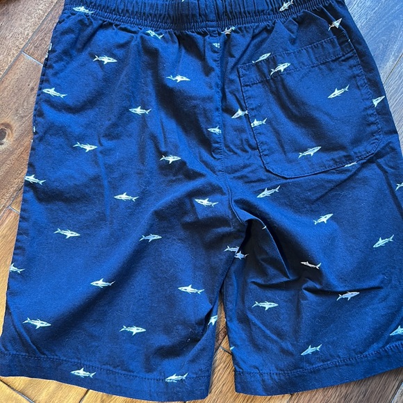 Bundle of 3 pairs of Old Navy Shorts 10-12 - Picture 3 of 12